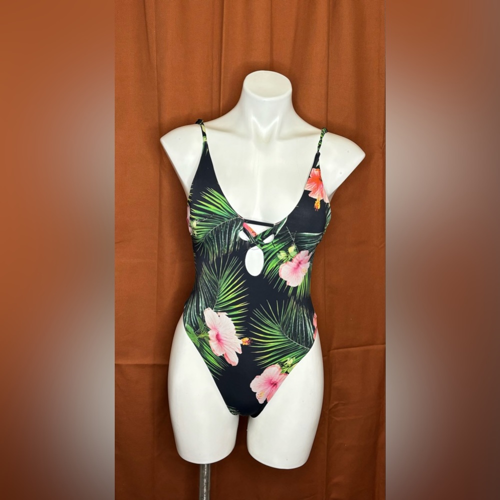 Tinibikini size xs